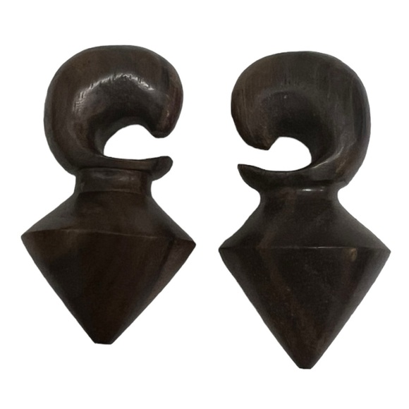 16mm Sono Wood Geometric Pyramid Ear Gauges Stretcher Hanger NEW Unisex - Picture 1 of 2